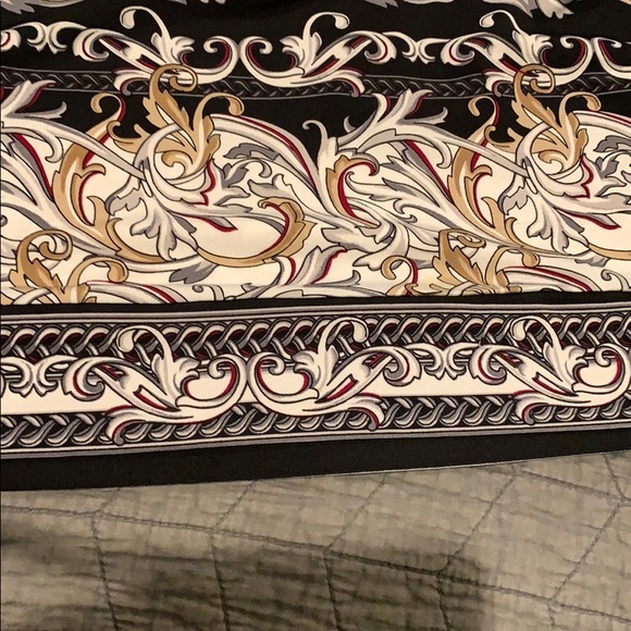 WHBM Dress Black/White/Wine accents - Picture 5 of 5